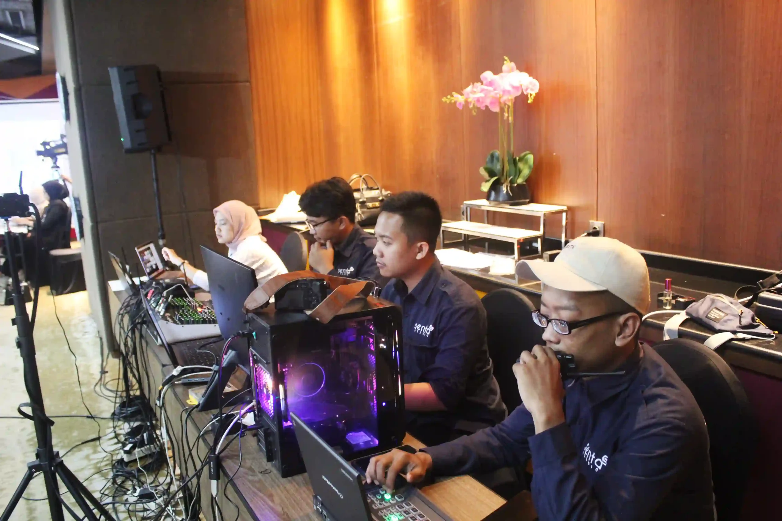 Jasa Live Streaming Surabaya